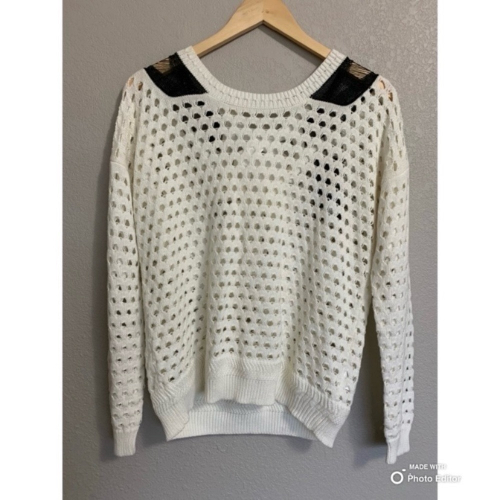 Unique Winter White Sweater Size Small / Medium Open Knit Cotton Blend NWT